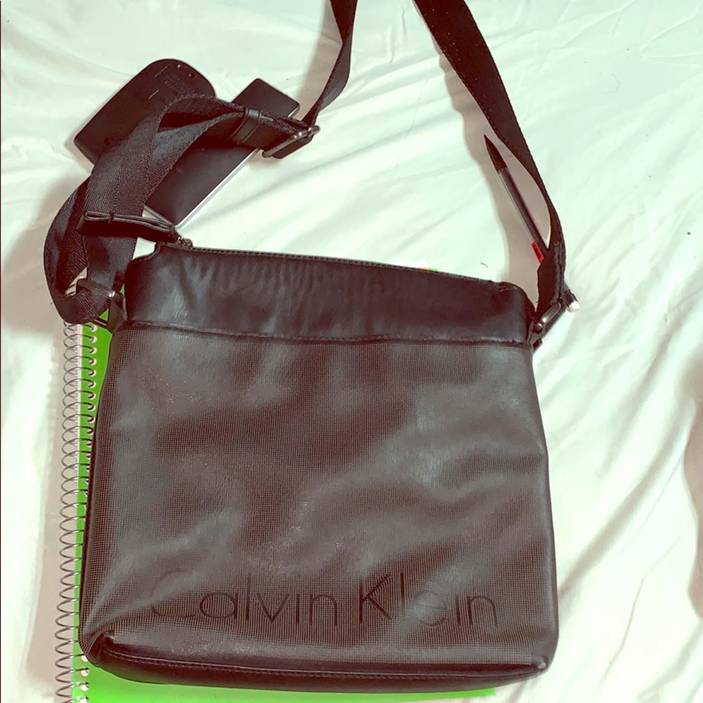 Calvin Klein cross body